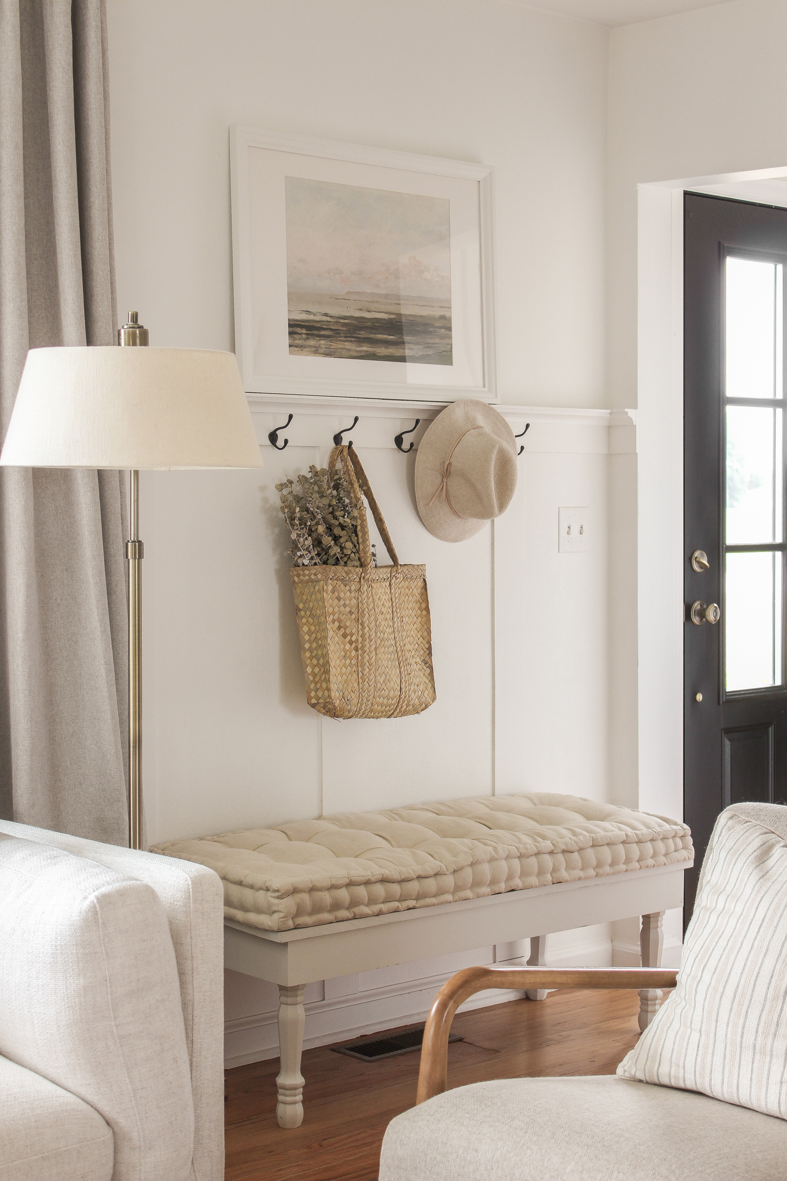 beautiful cozy neutral living room