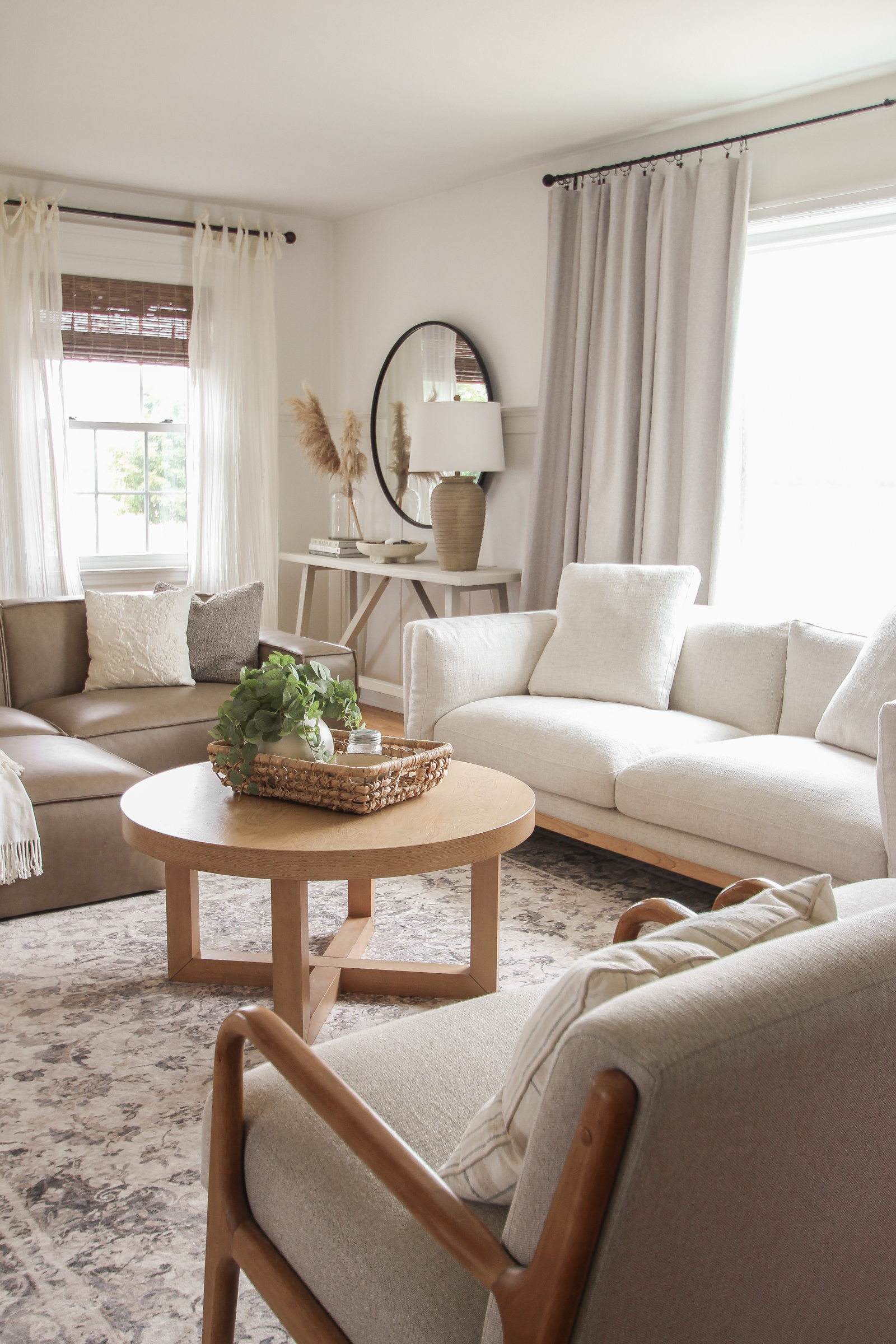 beautiful cozy neutral living room