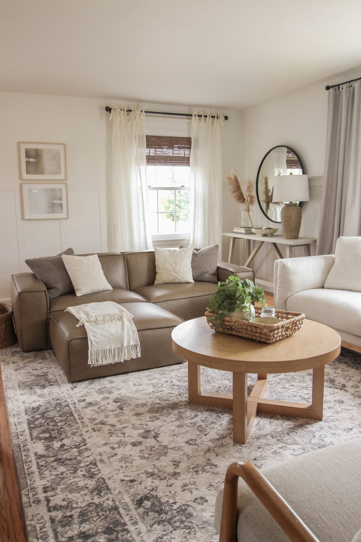 beautiful cozy neutral living room