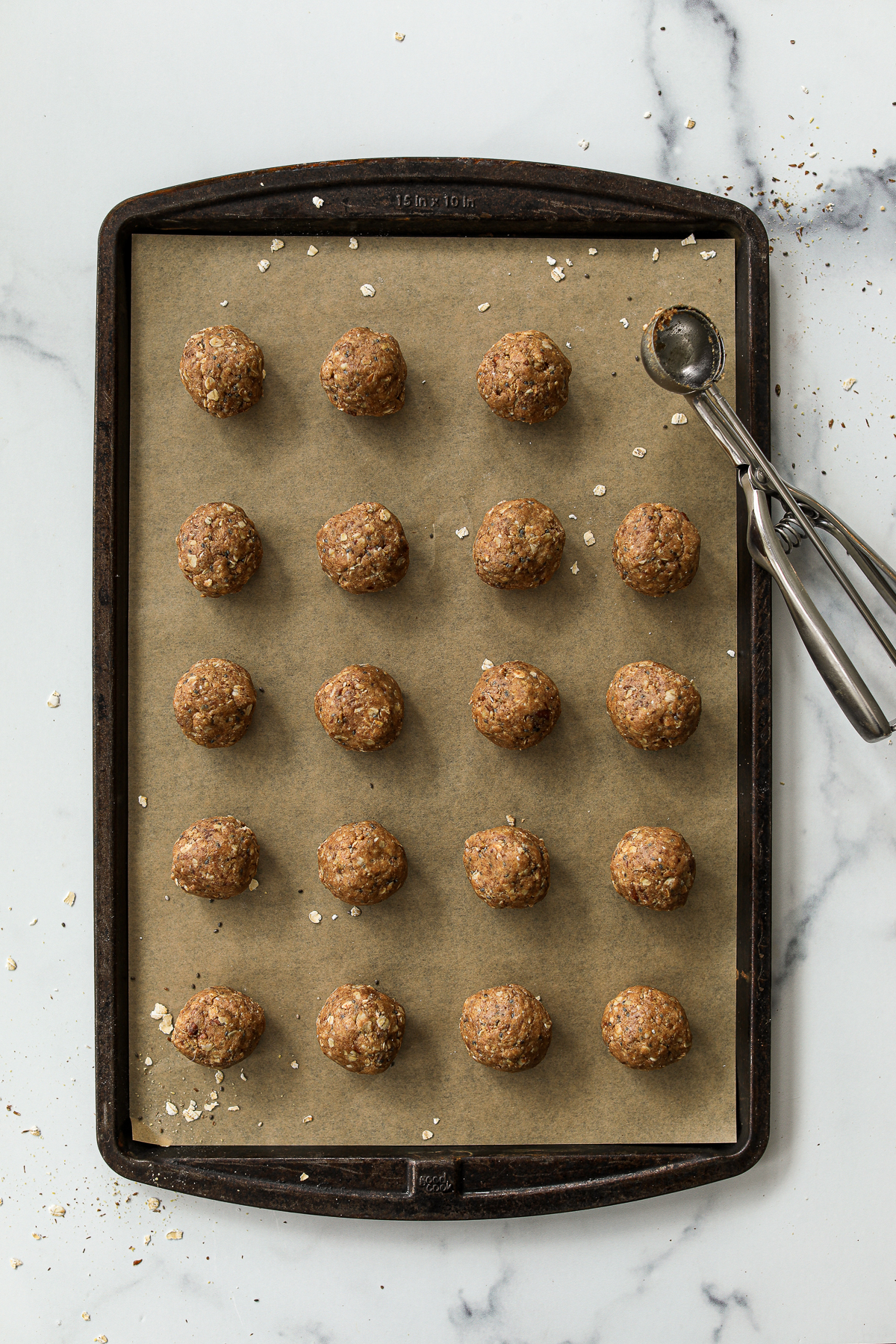 Peanut Butter Cinnamon Protein Balls