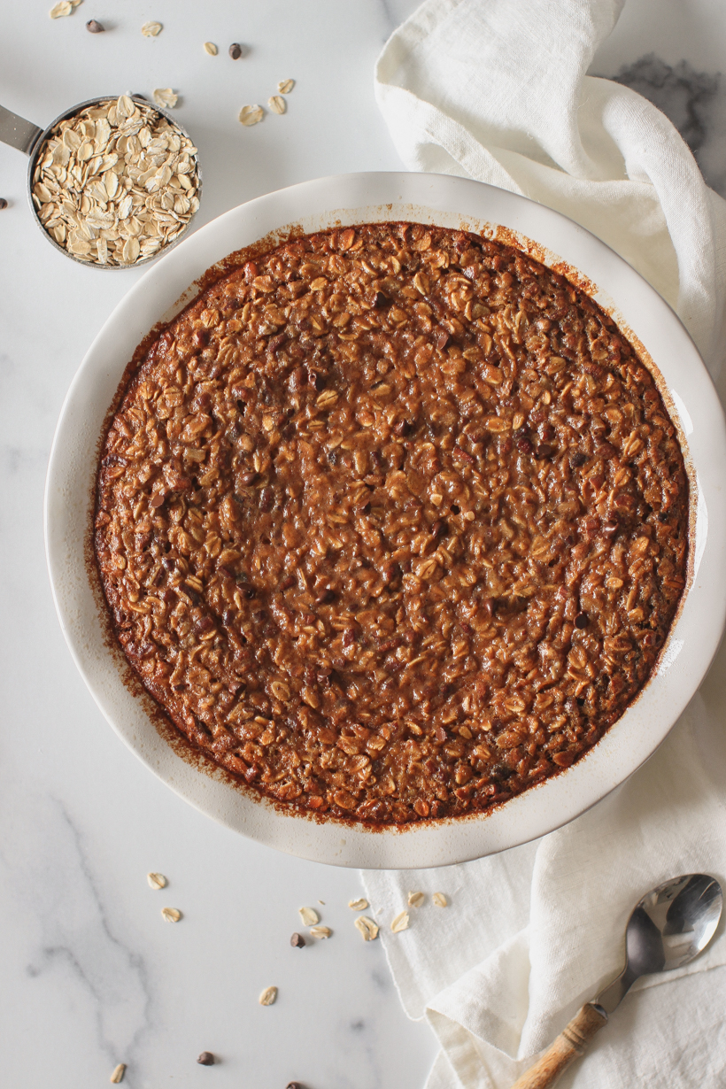 The best fall flavors in an easy, delicious breakfast - Maple Pumpkin Pecan Baked Oatmeal