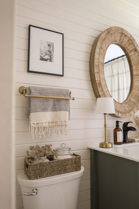 Bathroom Makeover on a Budget