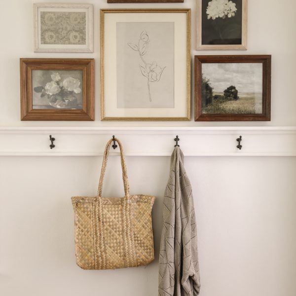 gallery wall artwork inspiration