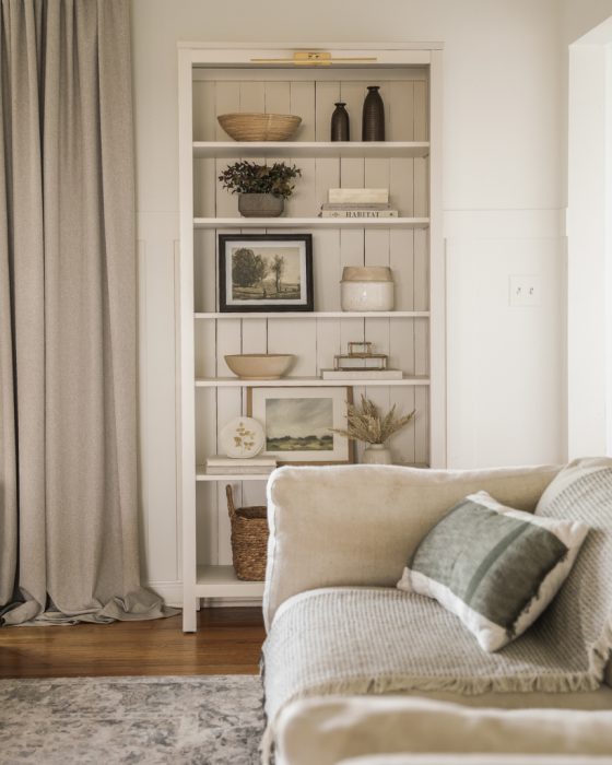 living/dining room subtly decorated for fall
