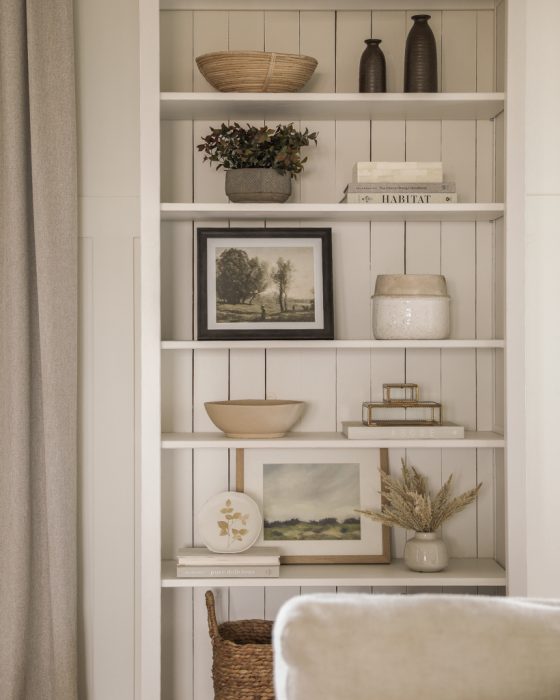 living/dining room subtly decorated for fall