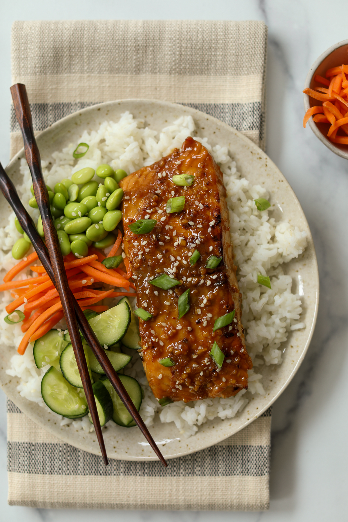 Asian Salmon Rice Bowl 