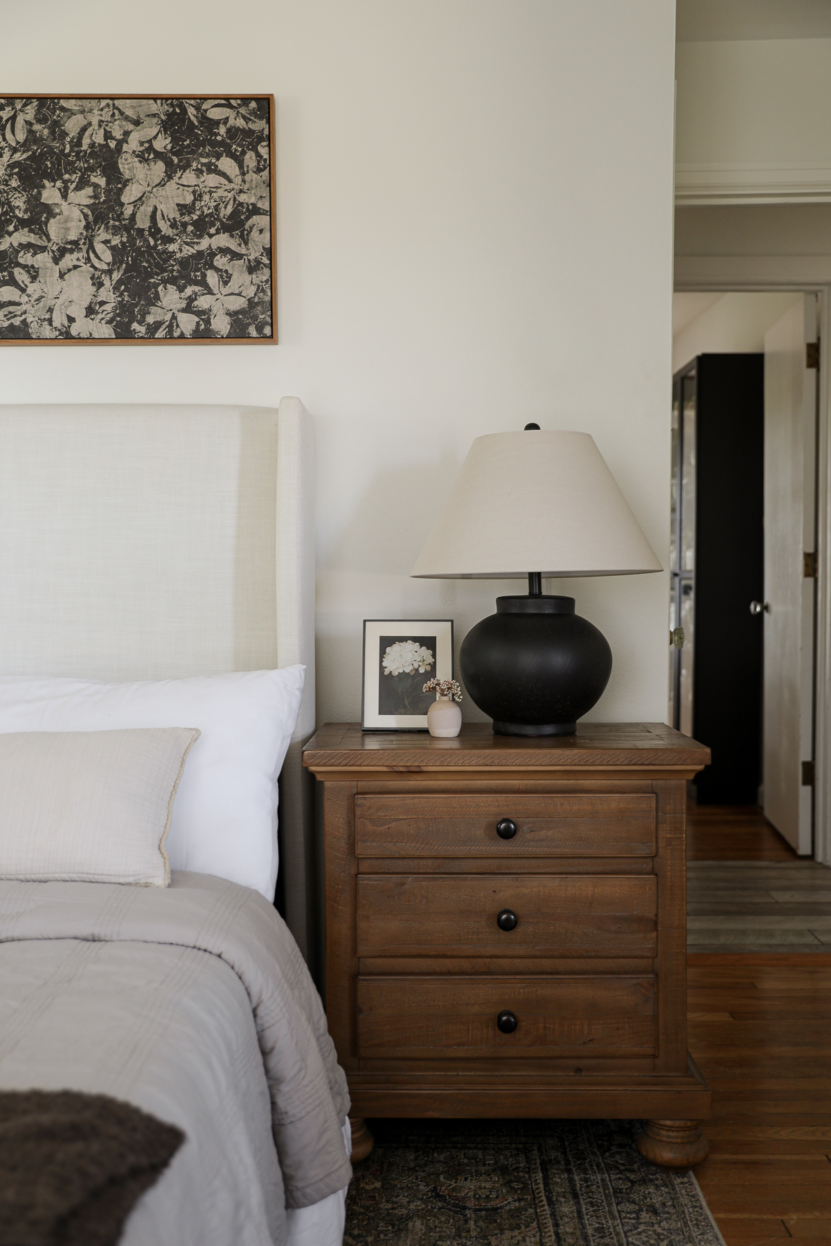 Why Scale Matters: Choosing Lamps That Actually Fit Your Space