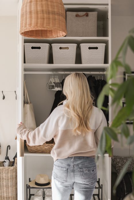 Entryway Organization